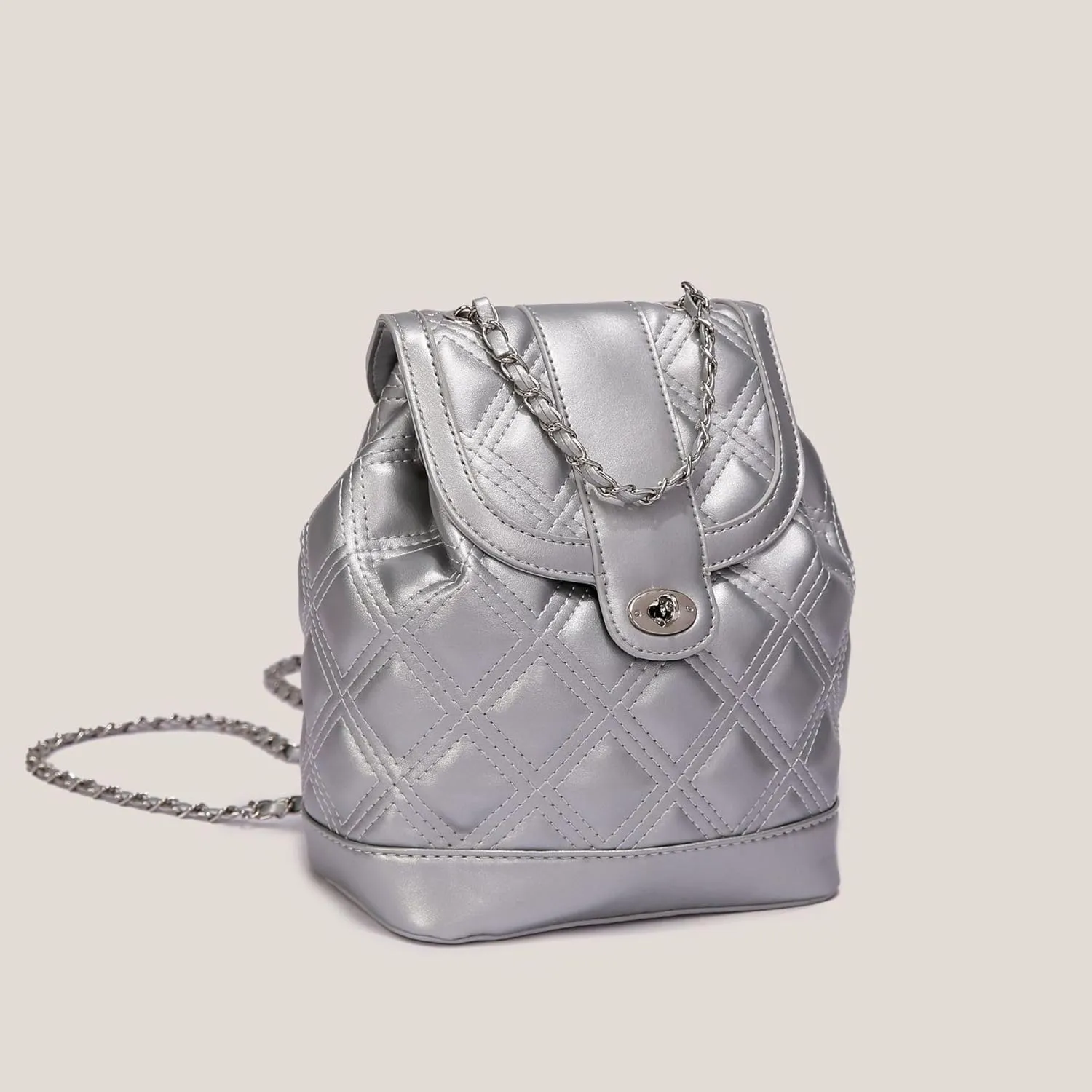 Chic Backpack for Women, Fashion Casual Y2K Aesthetic Design Daypack Mini Backpack Daily Use Hiking Travel Trip Bags (Silver)