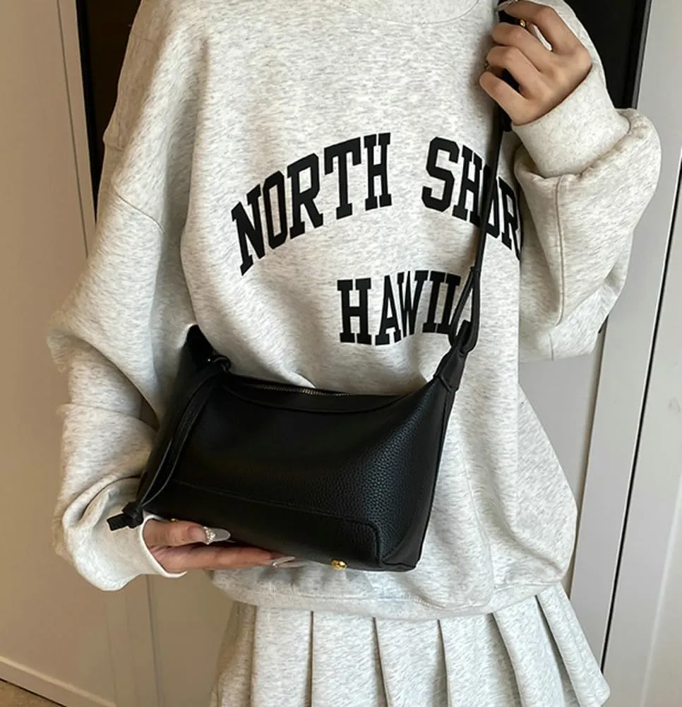 Chic Crossbody Bag for Women PU Leather Shoulder Purses Fashion Small Tote Handbag Dumpling Shape Satchel
