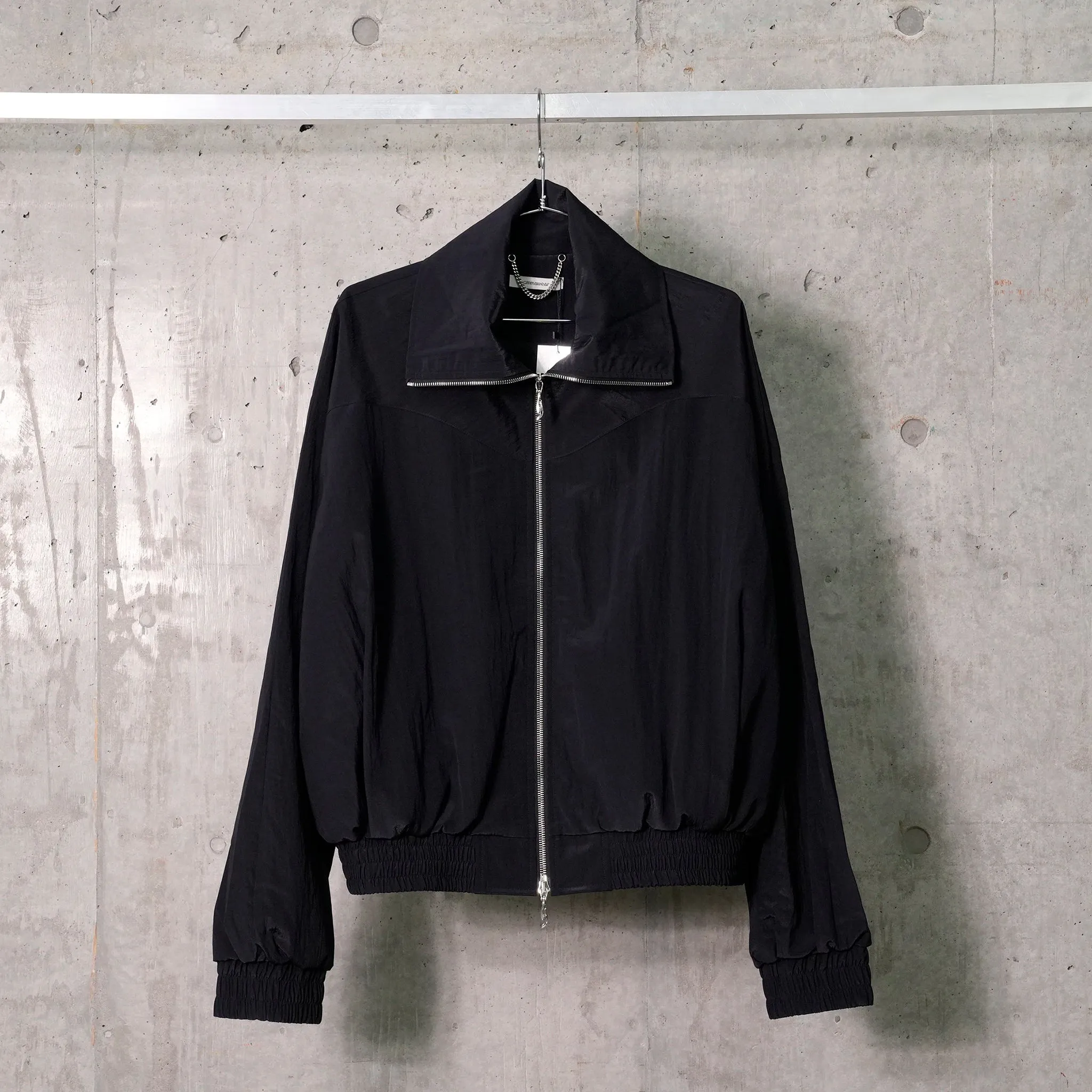 FUNNEL-NECK TRACK JACKET / BARITONE BLUE