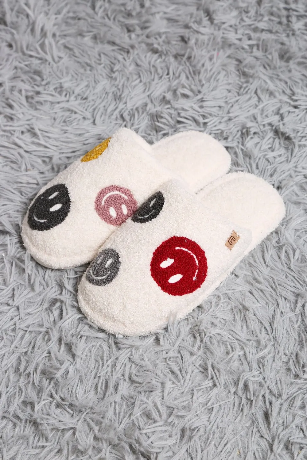 JCL6105 Super Lux Multi Color Happy Face Slippers