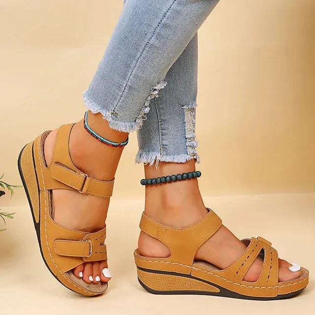 Loes Open Toe Sandals