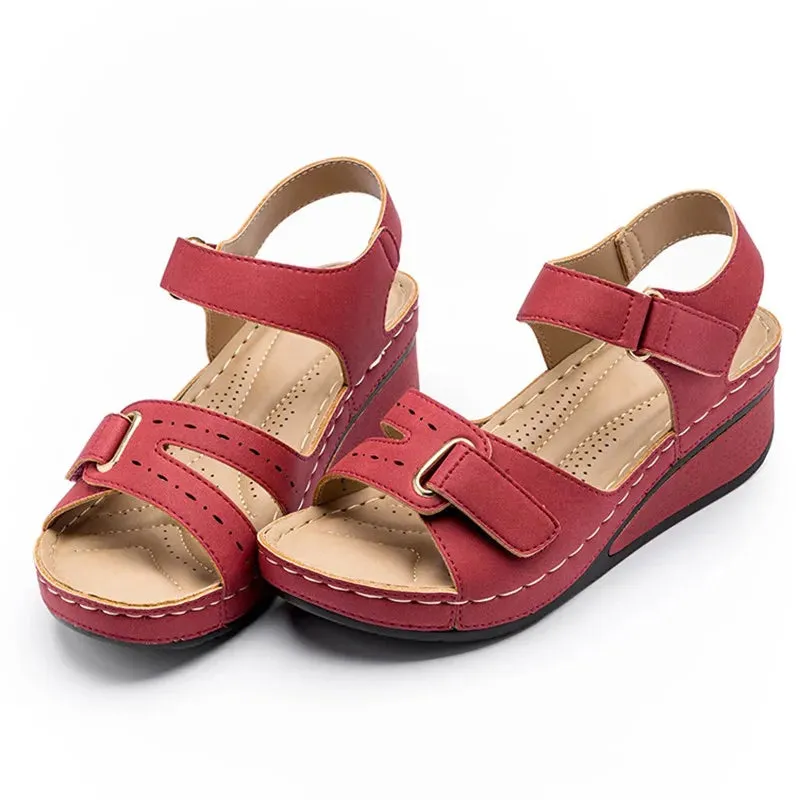 Loes Open Toe Sandals