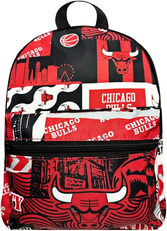 Pro Specialties Group Chicago Bulls Mini Backpack adult bag, perfect for women. Ideal small backpack Waterproof, and trendy