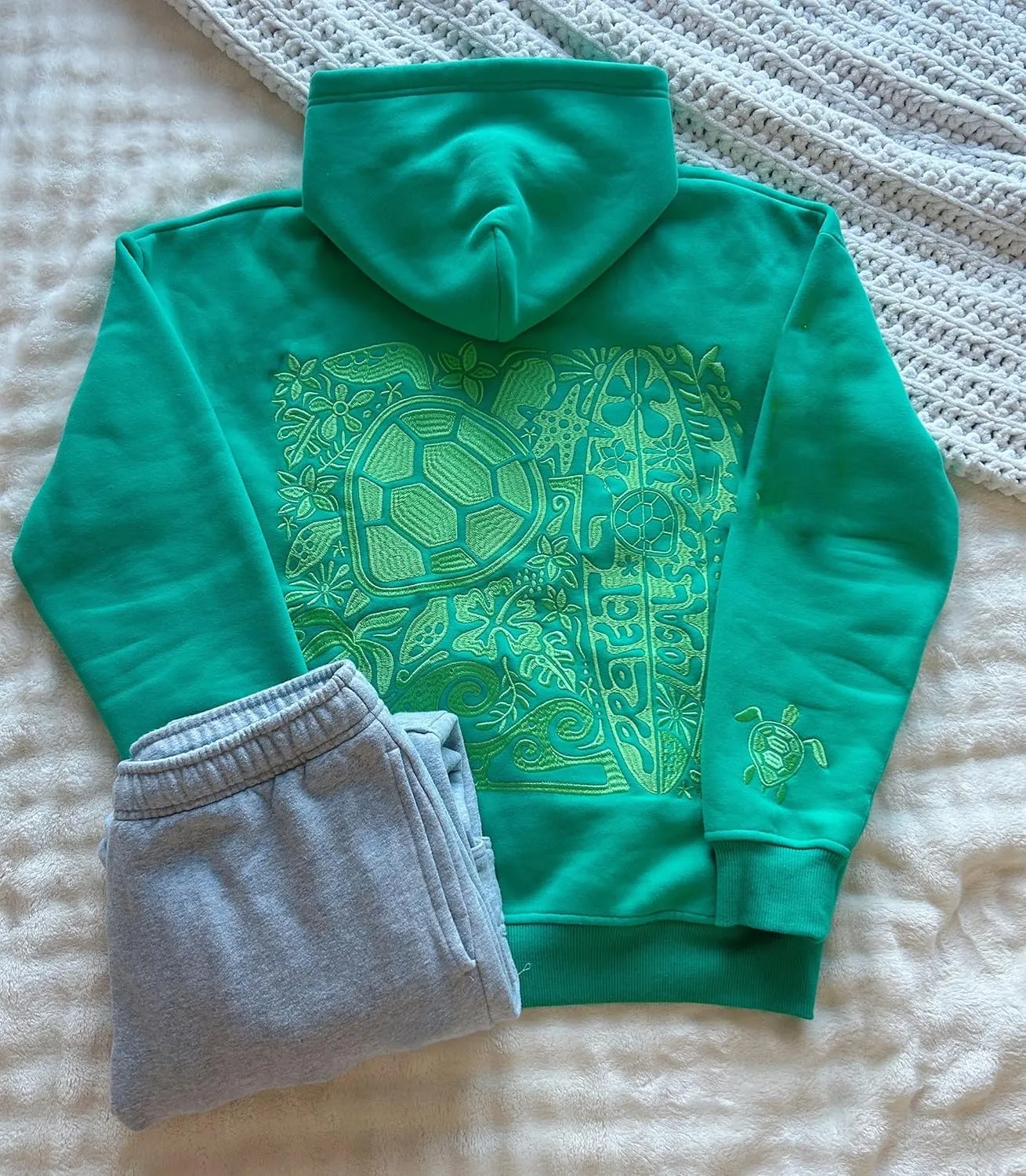 Women Teen Girls Cute Embroidered Flower Ocean Graphic Hoodies Coastal Preppy Long Sleeve Pocket Hoodie Sweatshirts