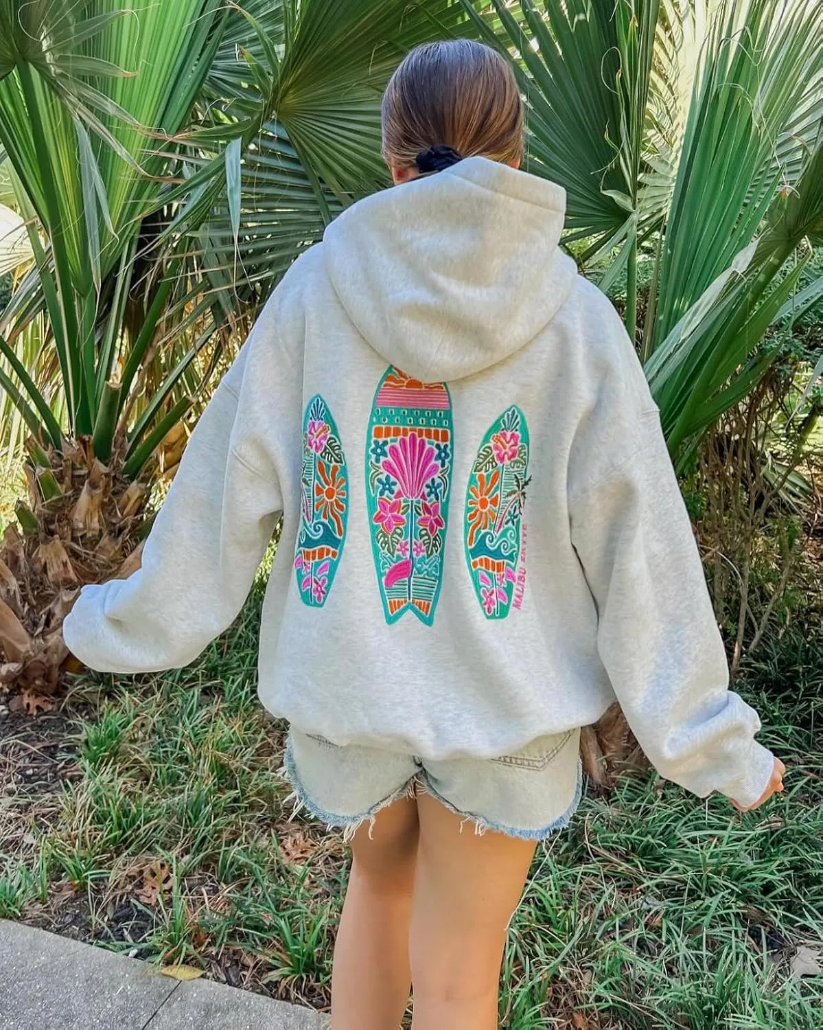 Women Teen Girls Cute Embroidered Flower Ocean Graphic Hoodies Coastal Preppy Long Sleeve Pocket Hoodie Sweatshirts